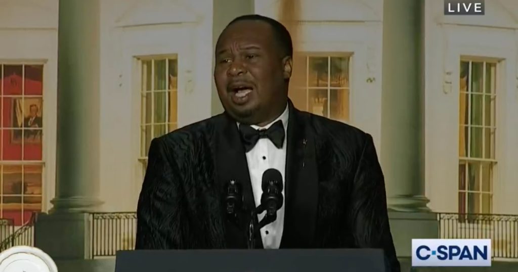 You Could Hear a Pin Drop After Lib ‘Comedian’ Jokes About School Shootings and Drag Shows at White House Dinner