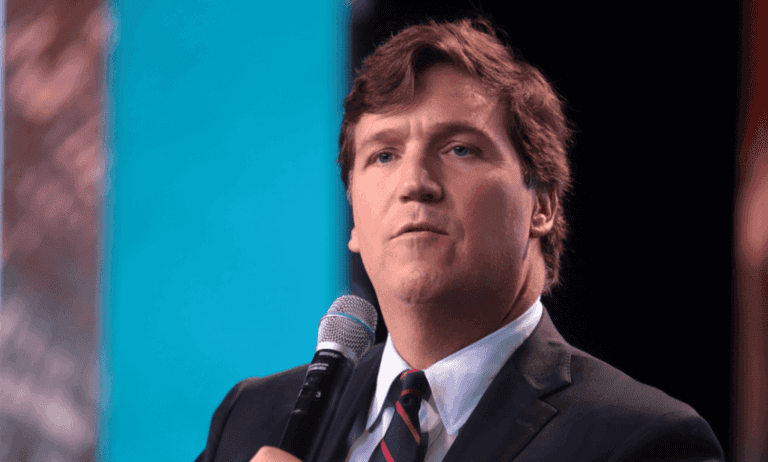 Video: Tucker Carlson announces where to watch his new show