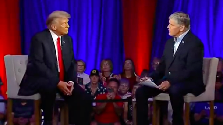 WATCH: Crowd Boos Hannity During Trump Town Hall, Repeats Chant - Trump Knows