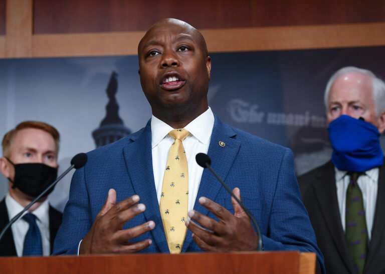 2024 GOP mega-donors eyeing Tim Scott as DeSantis loses steam, report says