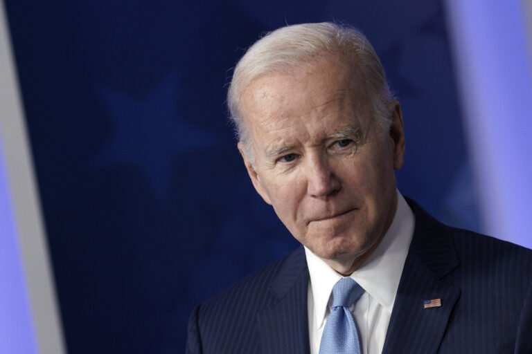 Pic: Joe Biden’s brother’s naked selfie posted on gay dating site