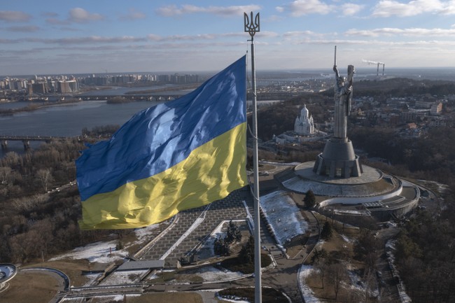 WTAF? House Democrats Wave Ukrainian Flags After $60 Billion Aid Package Approved