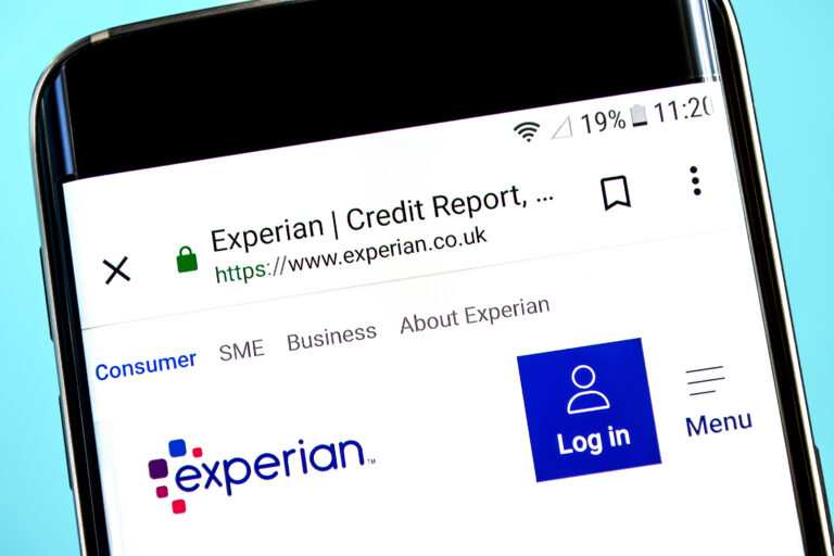 Experian credit bureau sued for allegedly failing to properly probe consumer complaints