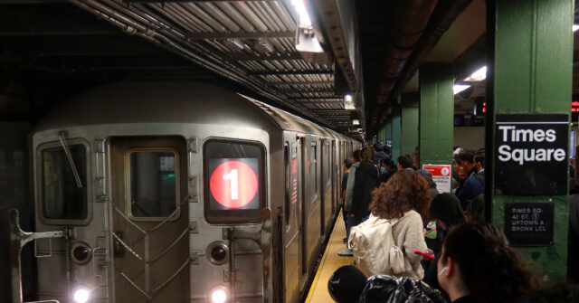 NYC: Man in Critical Condition After Being Shoved onto Subway Tracks