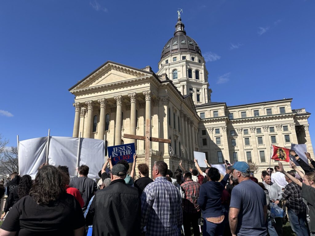 Exclusive — Tommy Valentine: Thousands of Christians Counter Satanist ‘Black Mass’ at the Kansas State Capitol