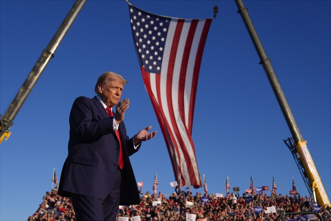 Another Trump Assassination Plot Foiled, but There’s a Bizarre Twist to This One - InfoArmed - Trump Knows