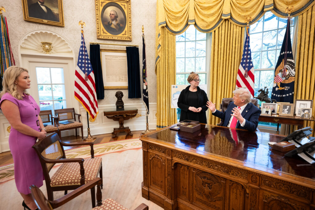 'We Are Not the Same:' Trump Meets with Angel Mom as Sen. Chris Van Hollen Meets with Accused MS-13 Gang Member